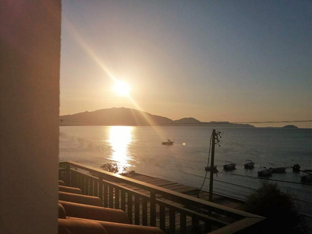 Mare Blu Studios & Suites ลากานาส ภายนอก รูปภาพ